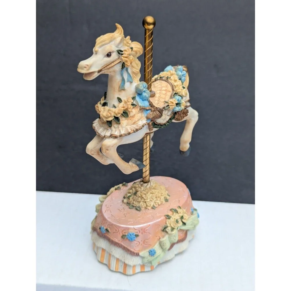 Heritage House Carousel Horse Melodies County Fair Collection 